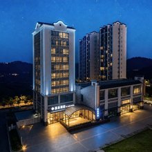 亚丞酒店(清远长隆森林王国店)