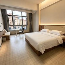 泊心听雪酒店(崇礼富龙滑雪场店)