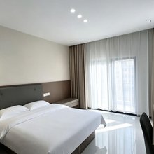 智禾公寓(万达国际会展中心店)