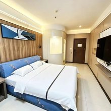 红都酒店(邢台火车站新世纪广场店)