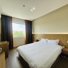 中京港快捷酒店