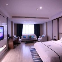 鄱阳云上大酒店