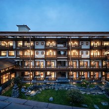 松茸故里·静谧庄园酒店(独克宗古城店)