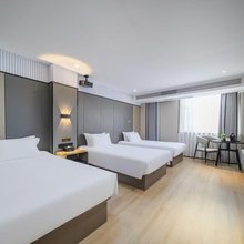 溪畔小筑公寓