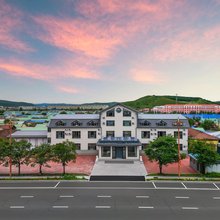 呼伦贝尔根河雪域云境酒店(龙凤大厦店)