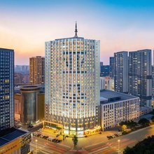 沈阳北站市府大路亚朵酒店