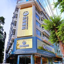 金鑫酒店(东兴国门景区口岸店)