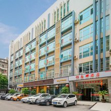 江油纪念碑酒店