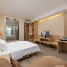 艺龙安云酒店(泰州海陵凤凰东路店)
