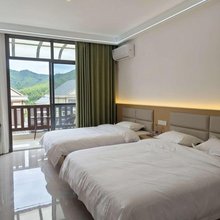 鉴源美宿(葛仙山景区店)