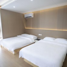 童年木舍民宿(龙潭古镇店)