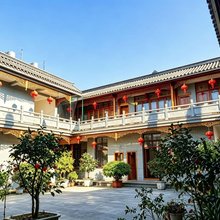 腾冲清水宁静客栈