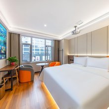 和悦智能酒店(兰州西关地铁站D出口张掖路步行街店)