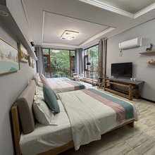 青城山川琼候鸟民宿
