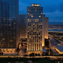 锦禾栖·智影美宿(昆明中交金地中央公园店)