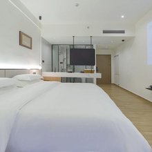 神州界·美居(天门山索道店)