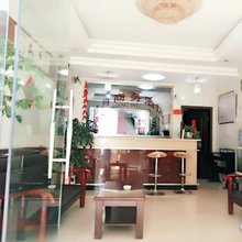 盘县日月商务酒店