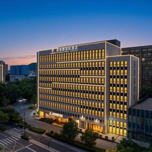曼纳德国际酒店(杭州华丰路地铁站店)