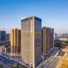 IU酒店(贵阳奥体中心万达广场店)