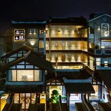 云漫漫高端度假民宿(靖西小城故事店)