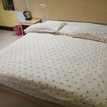 武汉一一六旅馆(建设二路地铁站武钢体育中心店)