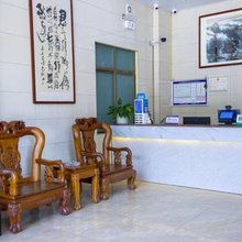 铭峰公寓(湛江东海岛东山镇店)