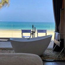 怡海轻奢海景公寓(碧桂园逅海店)