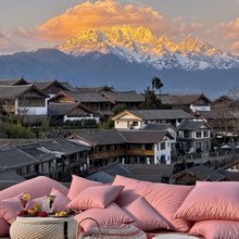 丽水·RESORT艺术·电竞酒店(丽江古城忠义市场店)