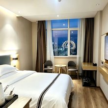 辰夕酒店(沂水五环桥店)