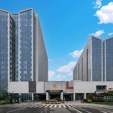 臻御樽宴酒店(长清大学城店)