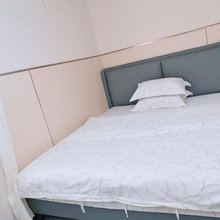 情缘公寓(广州科技职业技术大学广东工贸职业技术学院店)