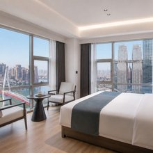 星焕·Star·高空江景智能轻奢美宿(解放碑洪崖洞店)