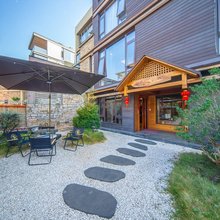 沐阳木居民宿(湖泉生态园店)