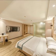 海口红湖之星酒店(高铁东站海南师范大学店)
