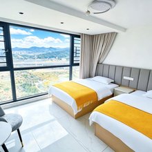 青峰民宿(张家界高铁西站店)