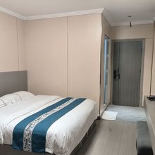孝感宜家快捷酒店(孝感东站店)
