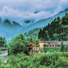麓岭晓苑山谷渡假民宿