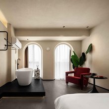 Aflower Hotel 一朵酒店(红谷滩万达广场店)