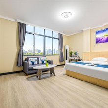 智杰公寓(广州东站天平架地铁站店)