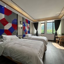 借母溪游客服务中心酒店