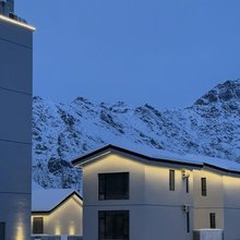 可可托海清澄白山民宿