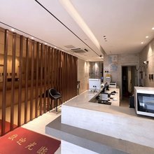 广州星晖影视精品酒店(孙逸仙南院东晓南地铁站店)