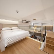 羚羊电竞民宿(成都红牌楼太平园地铁站店)