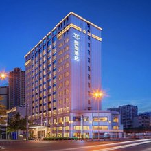雯源酒店(简阳市中心城市候机楼店)