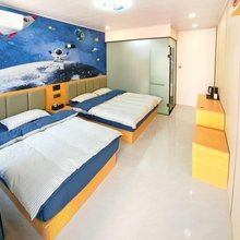 伴山书晓民宿(山海关古城景区店)
