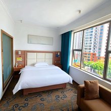 百色新丽华酒店(右江民族医学院百色学院东合店)