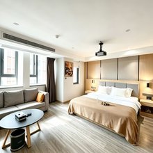 优山美宿(贵阳龙洞堡机场店)