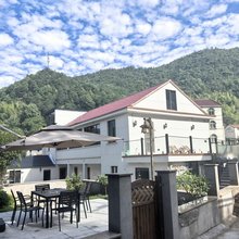 夏梦民宿(金华双龙风景区店)