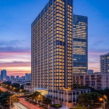 栖扉·澜序丨DESIGNER影音轻居(深圳南山来福士广场店)