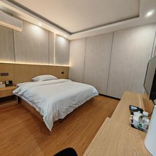 从江宏图商务宾馆